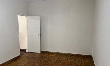 Casa en alquiler en Merlo Norte