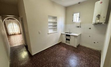 Casa en alquiler en Merlo Norte