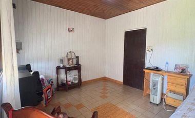 CASA CON AMPLIO TERRENO LOS ZAPALLOS