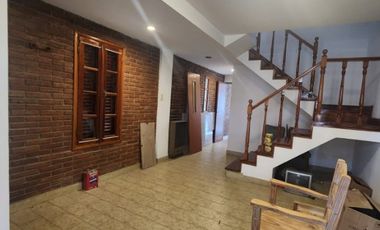 Duplex en alquiler en Lanus Oeste