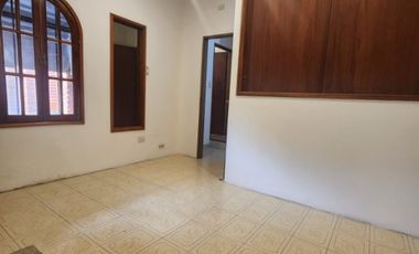 Duplex en alquiler en Lanus Oeste
