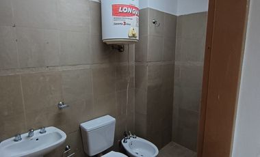 Departamento en alquiler c/ cochera en Villa San Juan