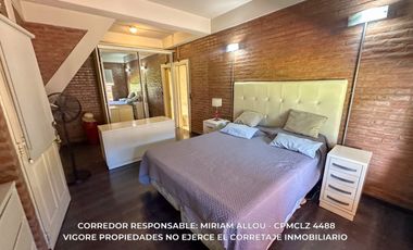 Casa 5 ambientes 181 m² en venta c/ cochera en Luis Guillón