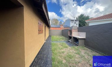 PH en venta c/ cochera en La Lucila del Mar