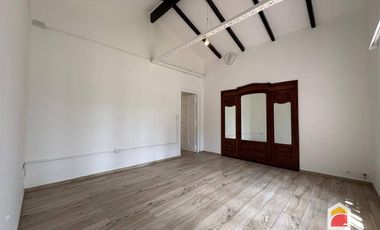 Alquiler Casa centrica en  Villa Allende destino oficinas o consultorios