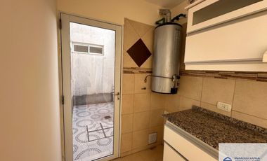 Departamento en alquiler c/ cochera en Maipú