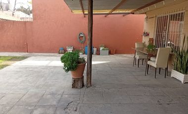 VENTA DE CASA 3 AMBIENTES EN PALOMAR