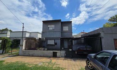 Casa en venta en Villa Luzuriaga