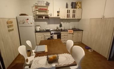 Casa en venta en Villa Luzuriaga