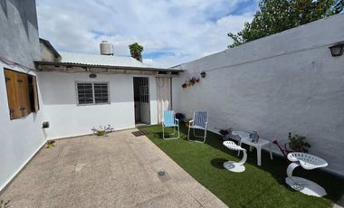 Casa en venta en Villa Luzuriaga