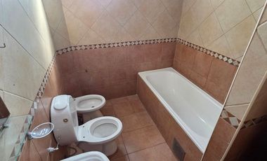 ALQUILER PH 3 AMBIENTES CON PATIO EN CIUDADELA