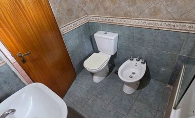 ALQUILER PH 3 AMBIENTES AL FRENTE EN CIUDADELA