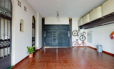 Casa de estilo en venta en Villa Del Plata