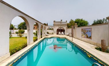 Casa de estilo en venta en Villa Del Plata