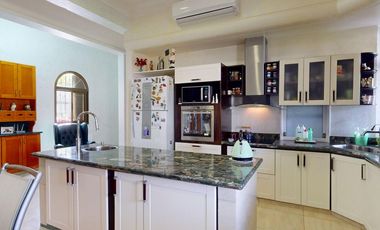 Casa de estilo en venta en Villa Del Plata