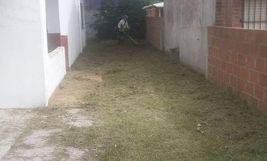 CASA VENTA LAS TONINAS CALLE 7 JARDIN Y PARRILLA