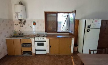 CASA VENTA LAS TONINAS CALLE 7 JARDIN Y PARRILLA