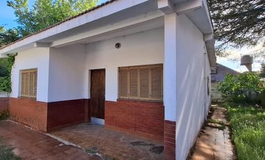 CASA VENTA LAS TONINAS CALLE 7 JARDIN Y PARRILLA