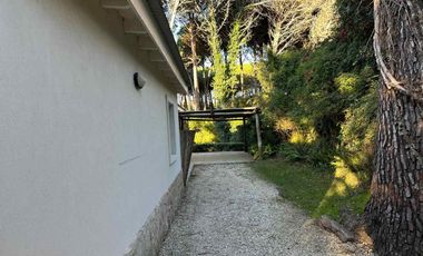 Casa Venta Cariló 7 Ambientes Con Piscina