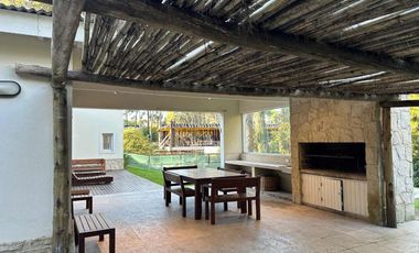 Casa Venta Cariló 7 Ambientes Con Piscina