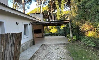 Casa Venta Cariló 7 Ambientes Con Piscina