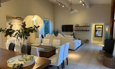 Casa Venta Cariló 7 Ambientes Con Piscina