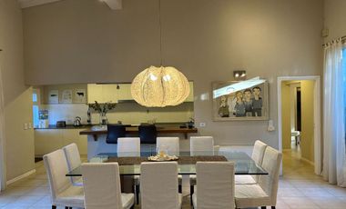 Casa Venta Cariló 7 Ambientes Con Piscina