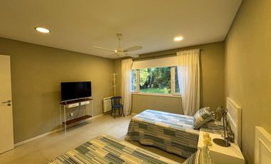 Casa Venta Cariló 7 Ambientes Con Piscina