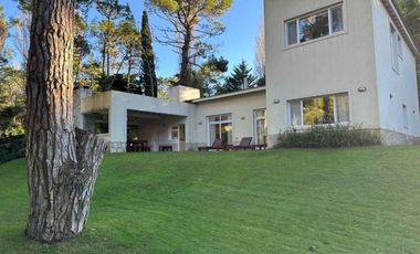 Casa Venta Cariló 7 Ambientes Con Piscina