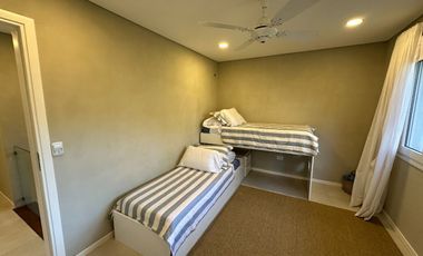 Casa Venta Cariló 7 Ambientes Con Piscina