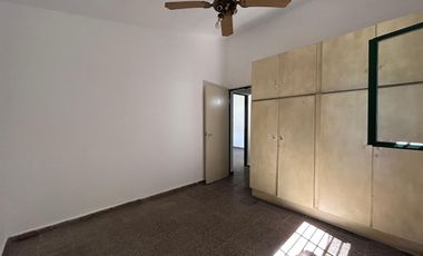 ALQUILER CASA 3 DORMITORIOS EN ARGÜELLO CÓRD0BA