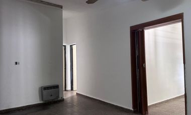 ALQUILER CASA 3 DORMITORIOS EN ARGÜELLO CÓRD0BA