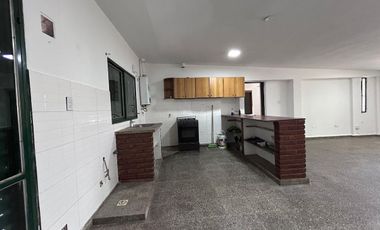 ALQUILER CASA 3 DORMITORIOS EN ARGÜELLO CÓRD0BA