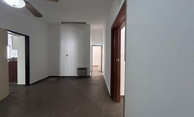 ALQUILER CASA 3 DORMITORIOS EN ARGÜELLO CÓRD0BA