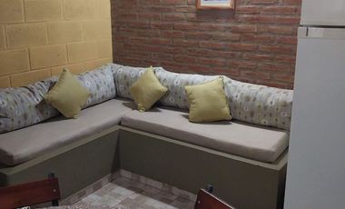 VENTA TRES CASAS CON PILETA  LA GRANJA CORDOBA