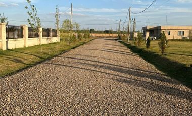 QUINCHO CON PILETA EN VENTA CANNING