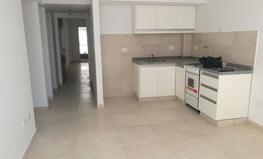 MUY BUEN DEPARTAMENTO 2 AMB CON COCHERA, BELGRANO 963 SAN FERNANDO