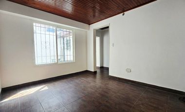 Venta PH 2 ambientes con patio, planta baja Munro