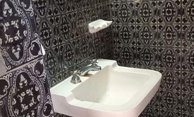 PH 2 amb. con cochera y patio.  Sin expensas.