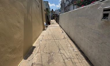 PH EN LANUS   C/ PATIO Y  TERRA  . EXC UBICACION