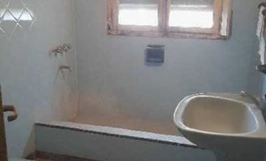 CASA 3 AMB SOLIDA A REFACCIONAR - LOTE 300M2