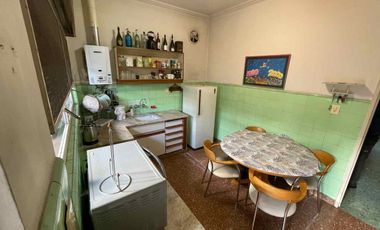 Venta Casa 4 amb V. Ballester. Ideal 2 familias