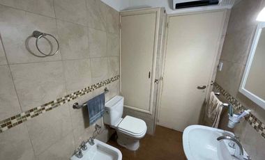 Venta Casa 4 amb V. Ballester. Ideal 2 familias