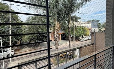 ALQUILER  2 AMBIENTES -  CASEROS -CERCANO AL CTRO
