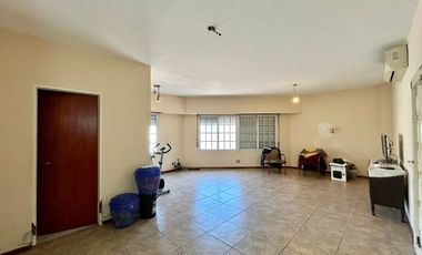 Venta/Permuta PH 4 amb c/cochera SAN MARTIN