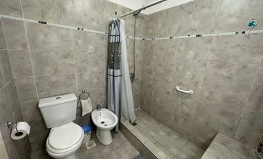 VENTA LOTE 2 CASAS 3 AMB PILETA COCHERA NAVARRO