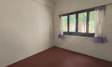 VENTA CASA 4 AMB QUILMES  JARDIN Y COCH APTO CRED