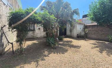VENTA CASA 4 AMB QUILMES  JARDIN Y COCH APTO CRED