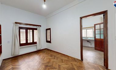 PH 2 AMBIENTES EN VENTA EN GERLI CON TERRAZA