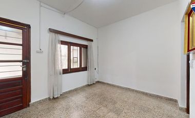 PH 2 AMBIENTES EN VENTA EN GERLI CON TERRAZA